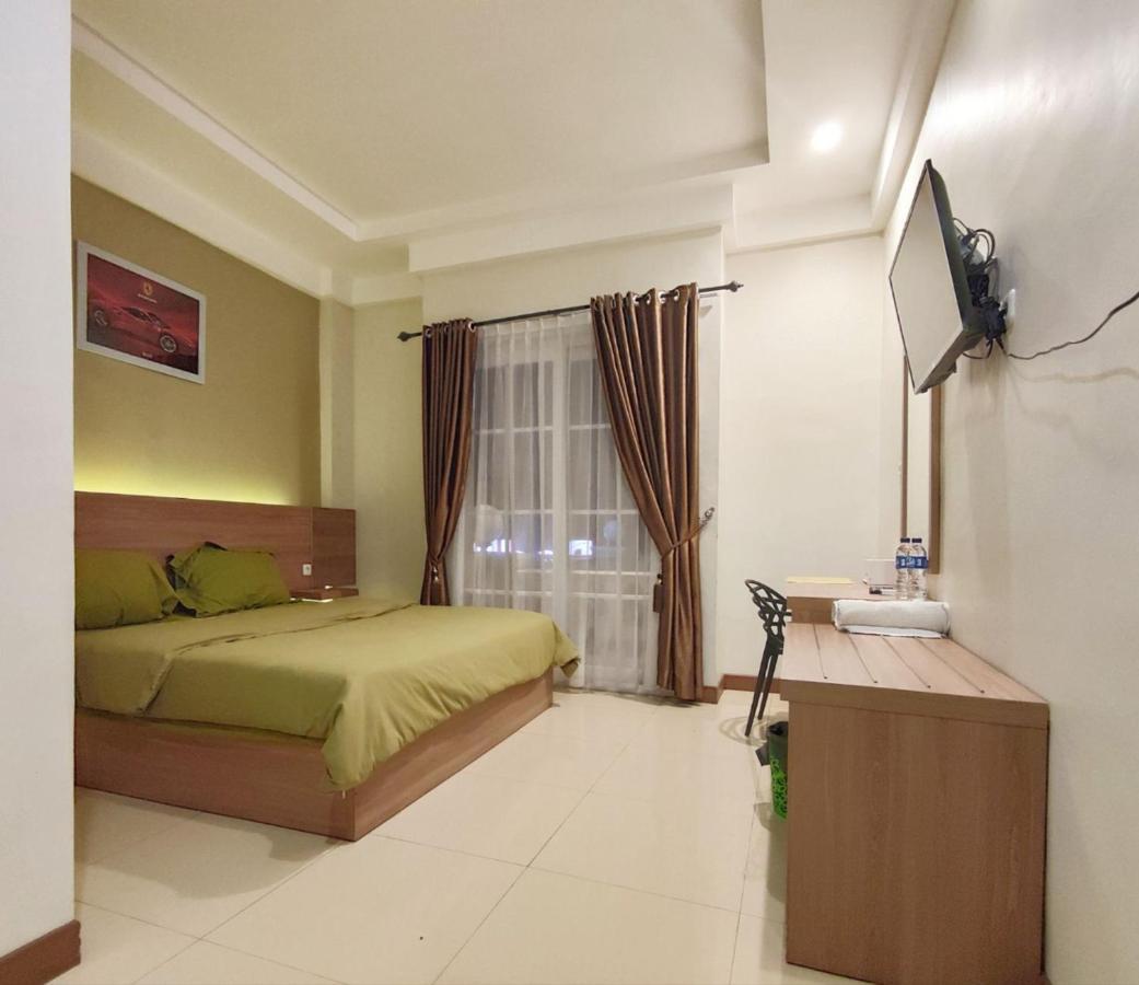 Green Forest Hotel Tebing Tinggi Exterior foto